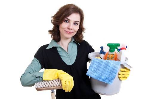Local window cleaning service covering homes and businesses in SW20