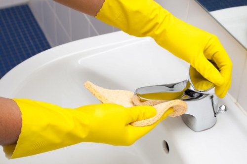 Deep cleaning service for a property in SW20